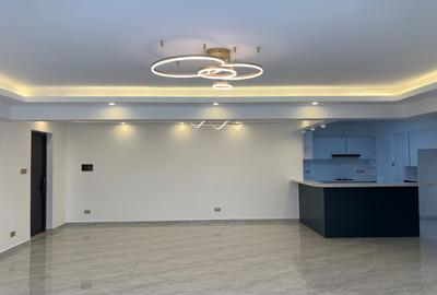 4 Bed Apartment with Swimming Pool at Ole Dume Road