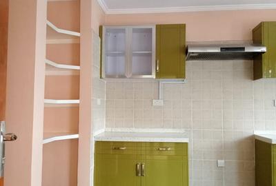 3 Bed Apartment with En Suite in Lavington - 2