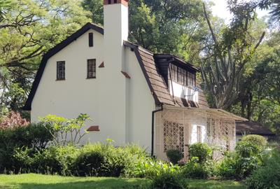 3 Bed House with En Suite at Rosslyn Lone Tree