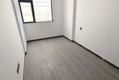 1 Bed Apartment with Gym in Kilimani