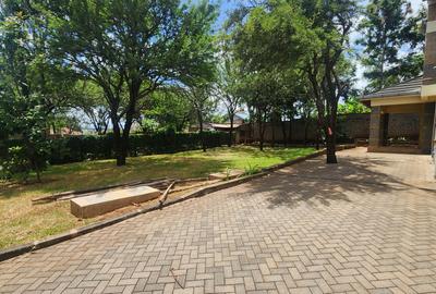 4 Bed House with En Suite at Rimpa - 2