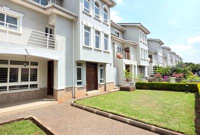 5 Bed Townhouse with En Suite at Lavington Green - 2