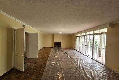 4 Bed House with En Suite in Kitisuru - 3