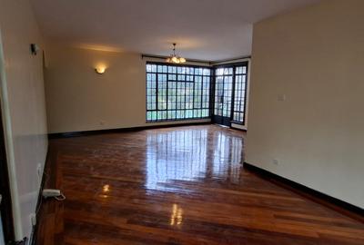3 Bed Apartment with En Suite in Lavington - 2