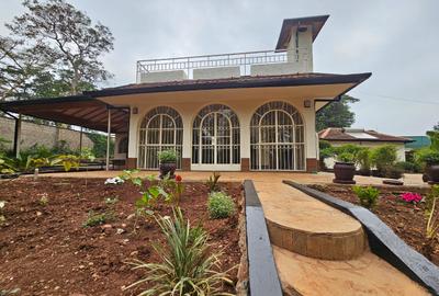 4 Bed House with En Suite in Gigiri