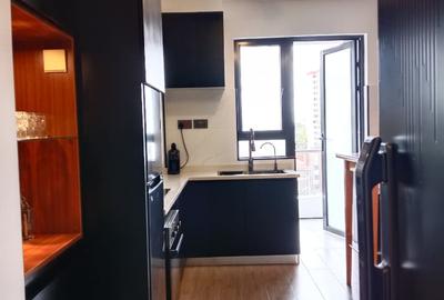 Serviced 1 Bed Apartment with En Suite in Kilimani - 4
