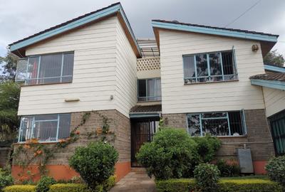 5 Bed Villa with En Suite in Gigiri