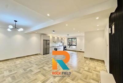 1 Bed Apartment with En Suite in Brookside - 2