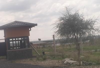 Land at 2292 00200