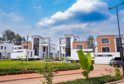 5 Bed House with En Suite in Kiambu Road - 4