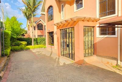 4 Bed Townhouse with En Suite in Lavington