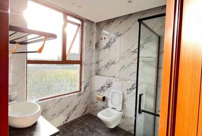 Studio Apartment with En Suite at Kivulini Road