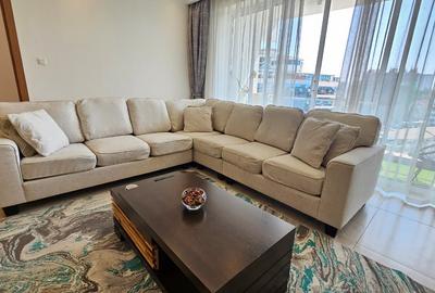 Serviced 2 Bed Apartment with En Suite at City Park Drive - 4