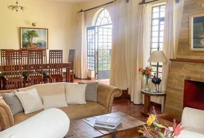 4 Bed Townhouse with En Suite in Kitisuru - 2