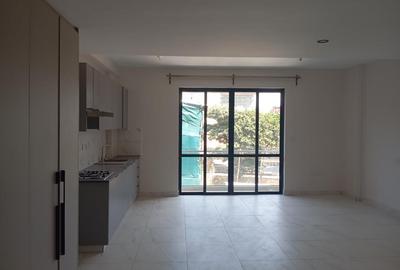 Studio Apartment with En Suite at Westlands