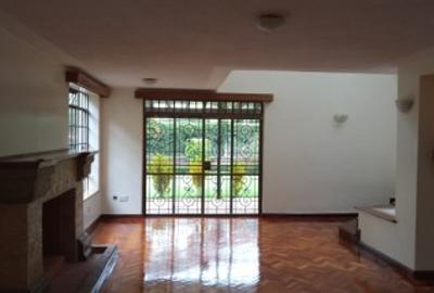 4 Bed Townhouse with En Suite at Spring Valley - 2