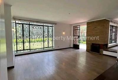 4 Bed Townhouse with En Suite at Lavington Green - 4