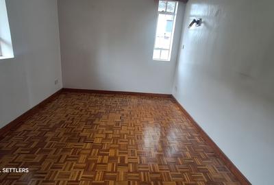 2 Bed Apartment with En Suite at Rhapta Rd - 4