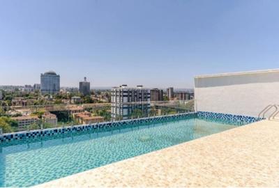 Serviced 1 Bed Apartment with En Suite at David Oseli Road - 2