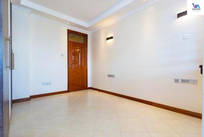 4 Bed Townhouse with En Suite in Ngong