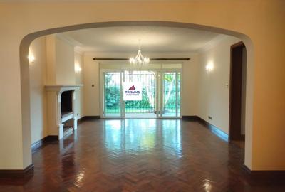 4 Bed Townhouse with En Suite in Westlands Area - 3