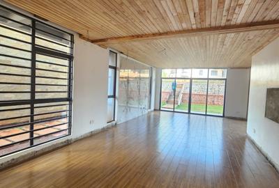 4 Bed Villa with En Suite in Kiambu Road
