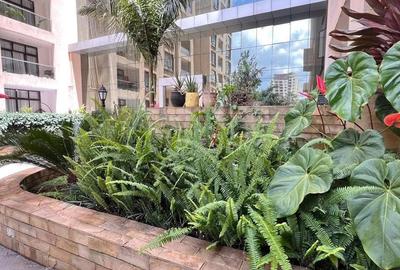 2 Bed Apartment with En Suite in Kilimani - 3