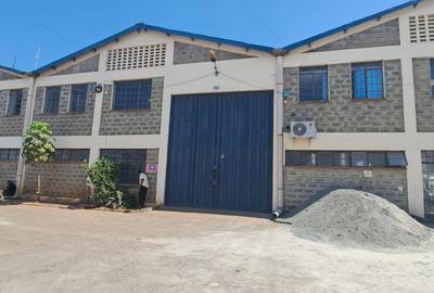 7,300 ft² Warehouse with Parking in Mombasa Road