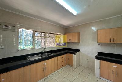 3 Bed Townhouse in Westlands Area - 3