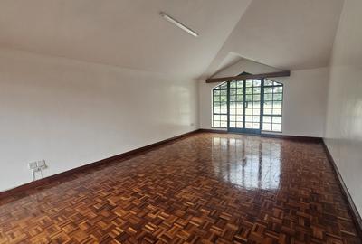 5 Bed Townhouse with En Suite at Grevillea Grove