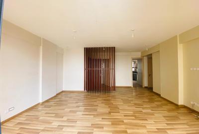 3 Bed Apartment with En Suite in Parklands