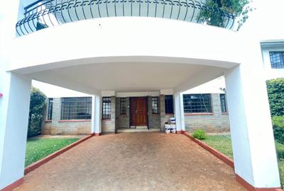 Serviced 4 Bed Apartment with En Suite in Westlands Area