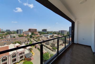 4 Bed Apartment with En Suite at 2Nd Parklands Avenue - 2