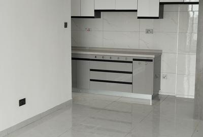 2 Bed Apartment with En Suite at Westlands Road - 2