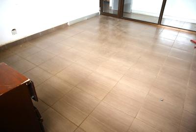 870 ft² Office with Backup Generator in Westlands Area - 3