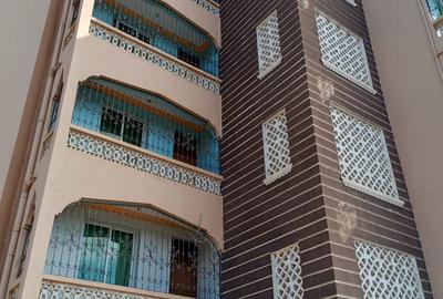 10 Bed House with En Suite at Bamburi