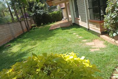 5 Bed House with En Suite in Lavington