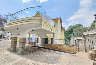 5 Bed House with En Suite in Kitisuru