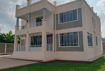 5 Bed House with En Suite at Githingiri Area