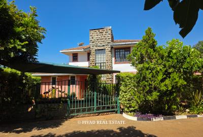 4 Bed Townhouse with Swimming Pool in Kiambu Road - 2