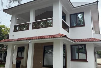 5 Bed Villa with En Suite at Nyali