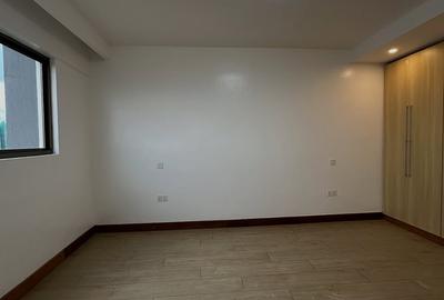 4 Bed Apartment with En Suite at Othaya Road - 4