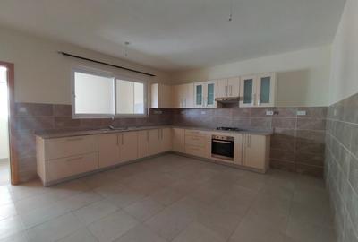 3 Bed Apartment with En Suite in Westlands Area