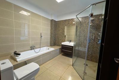 3 Bed Apartment with En Suite in Parklands - 4