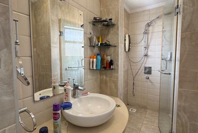 Serviced 1 Bed Apartment with En Suite in Lavington