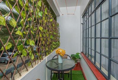 Serviced 2 Bed Apartment with Backup Generator in Parklands - 4