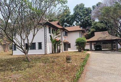 5 Bed Townhouse with En Suite at Gigiri - 4