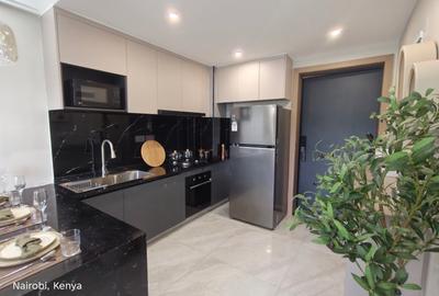 1 Bed Apartment with En Suite at Off Parklands Road - 2