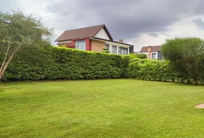 4 Bed Villa with En Suite at Garden Estate Road - 2