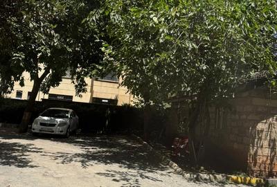 0.8 ac Land in Westlands Area - 2